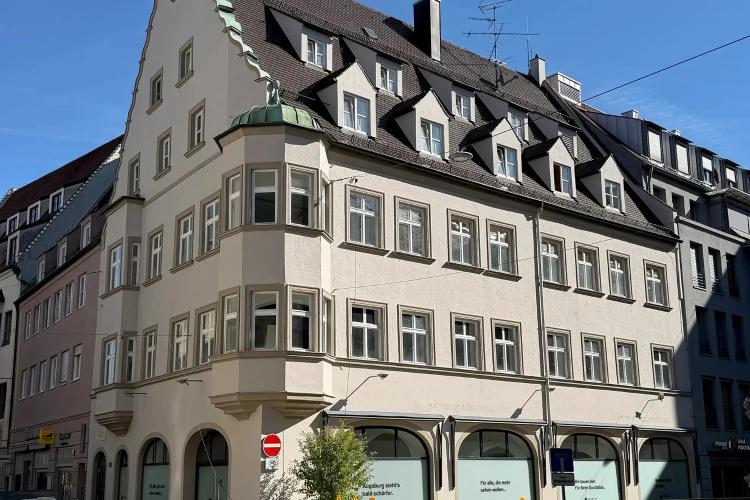 Fassadenanstriche 1